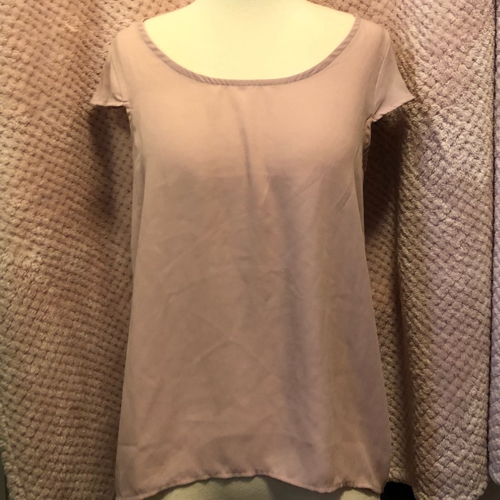 Light pink blouse 👚